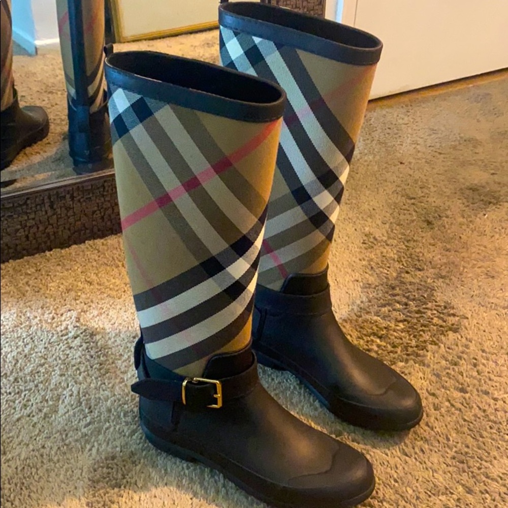 Burberry rain boots